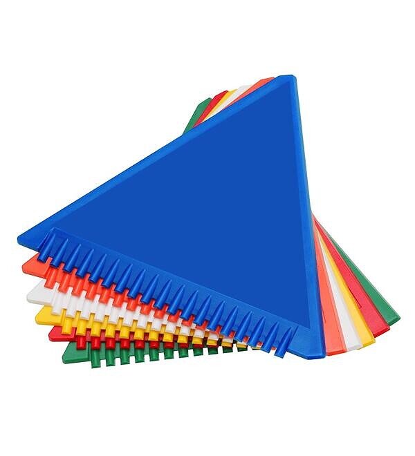 Grattoir&nbsp;� glace de forme triangulaire avec personnalisation publicitaire